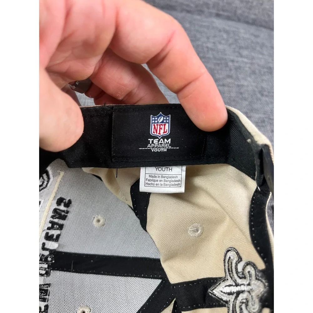 NFL Team Apparel New Orleans Saints Youth Snapback Hat Tan Black Fleur De Lis
